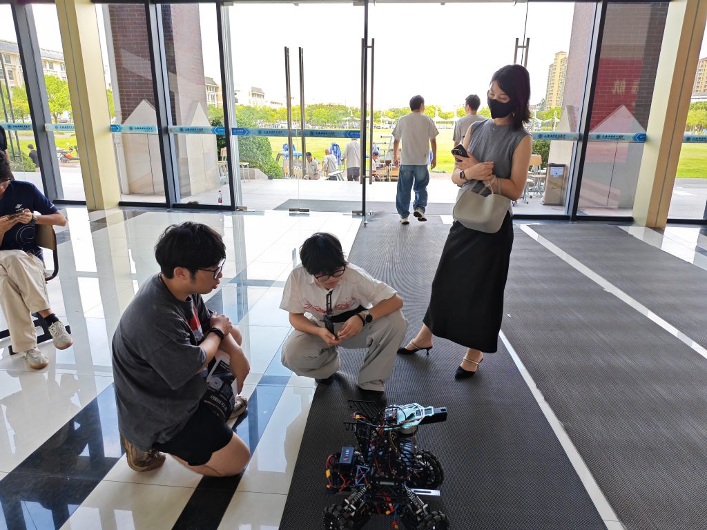 宣讲与招新 · 13